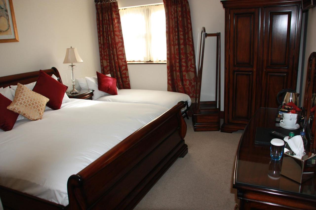 Chester Beatty Inn Ashford 외부 사진