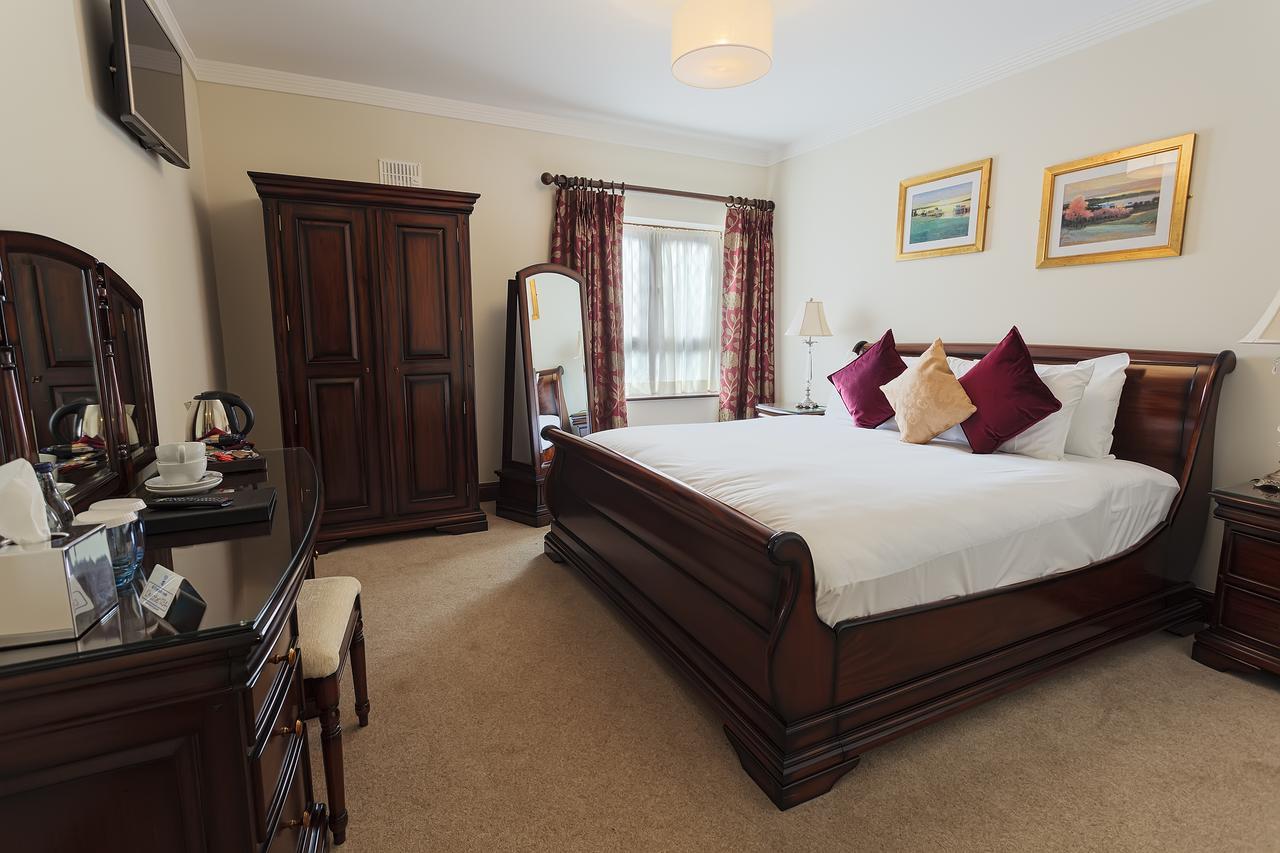 Chester Beatty Inn Ashford 외부 사진